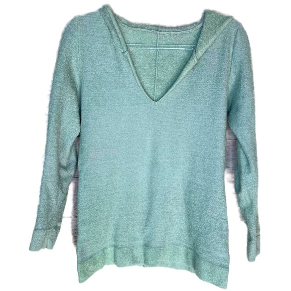 Barefoot Dreams Hooded V-Neck Pullover Top - Picture 1 of 5